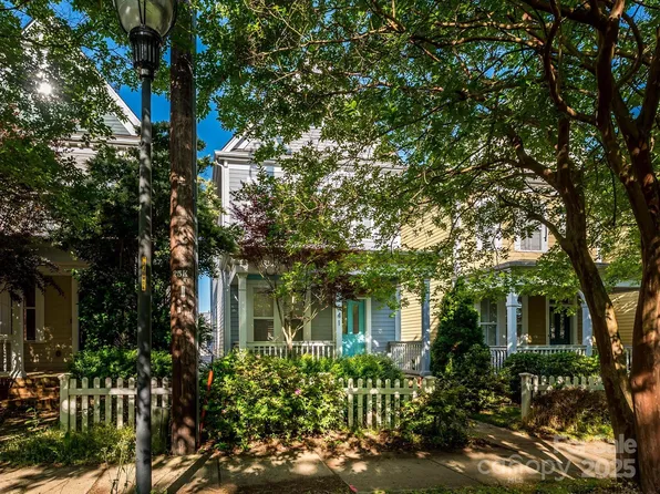 541 Jetton St, Davidson, NC 28036