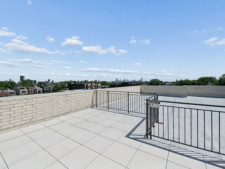 1615 W Irving Park Rd #3N — Photo 25