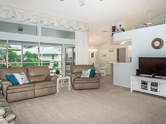 5th image of 408 Lake Of The Woods Dr