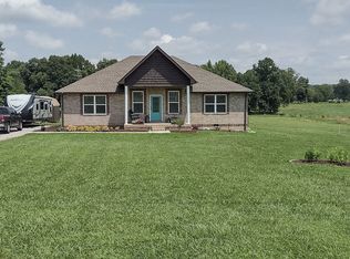 548 Jack Porter Rd, Lafayette, TN 37083