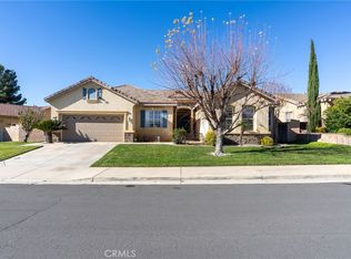 1153 Woodburn Cir, Beaumont, CA 92223