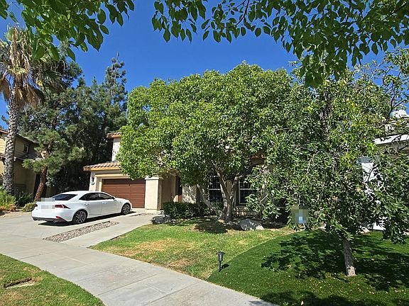 2nd image of 1842 Richards Pl
