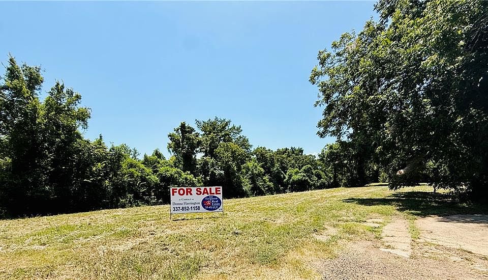 1st image of 303 S Court Dr Lot 1