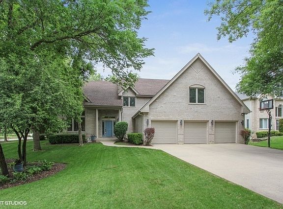 2nd image of 1046 Wildflower Ct