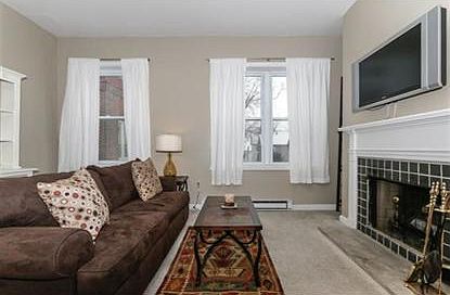 3rd image of 519 Trinity Pl APT 2AS