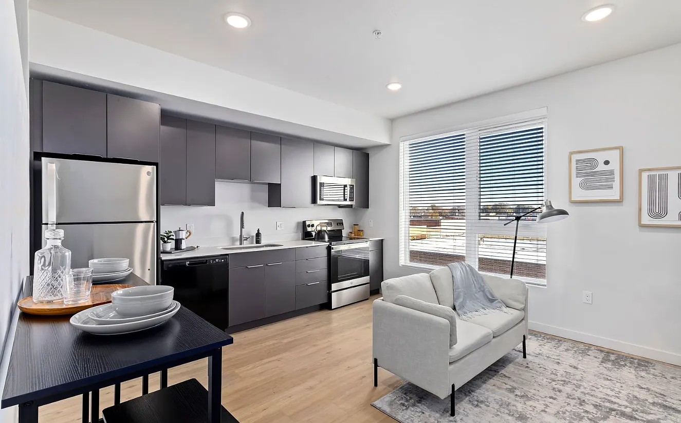 Main Ave Lofts — Photo 3