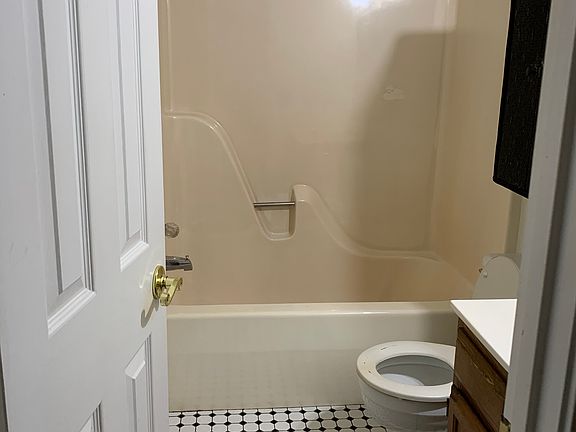 Upstairs bathroom