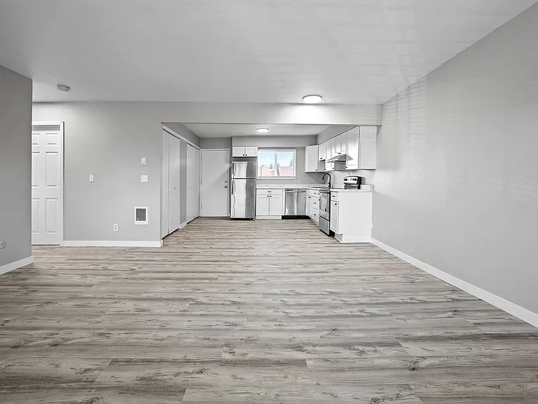 Eastside Village Apartments — Photo 79