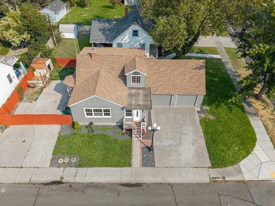 1220 W Kennewick Ave, Kennewick, WA 99336