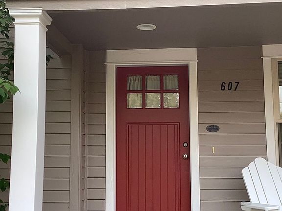2nd image of 607 N Mountain Ave