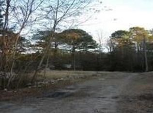 307 Holiday Dr, Hampstead, NC 28443