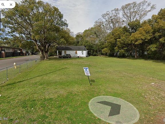 2nd image of 1721 ELLA Street