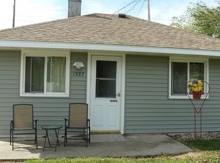 1337 22nd Ave SW, Cedar Rapids, IA 52404