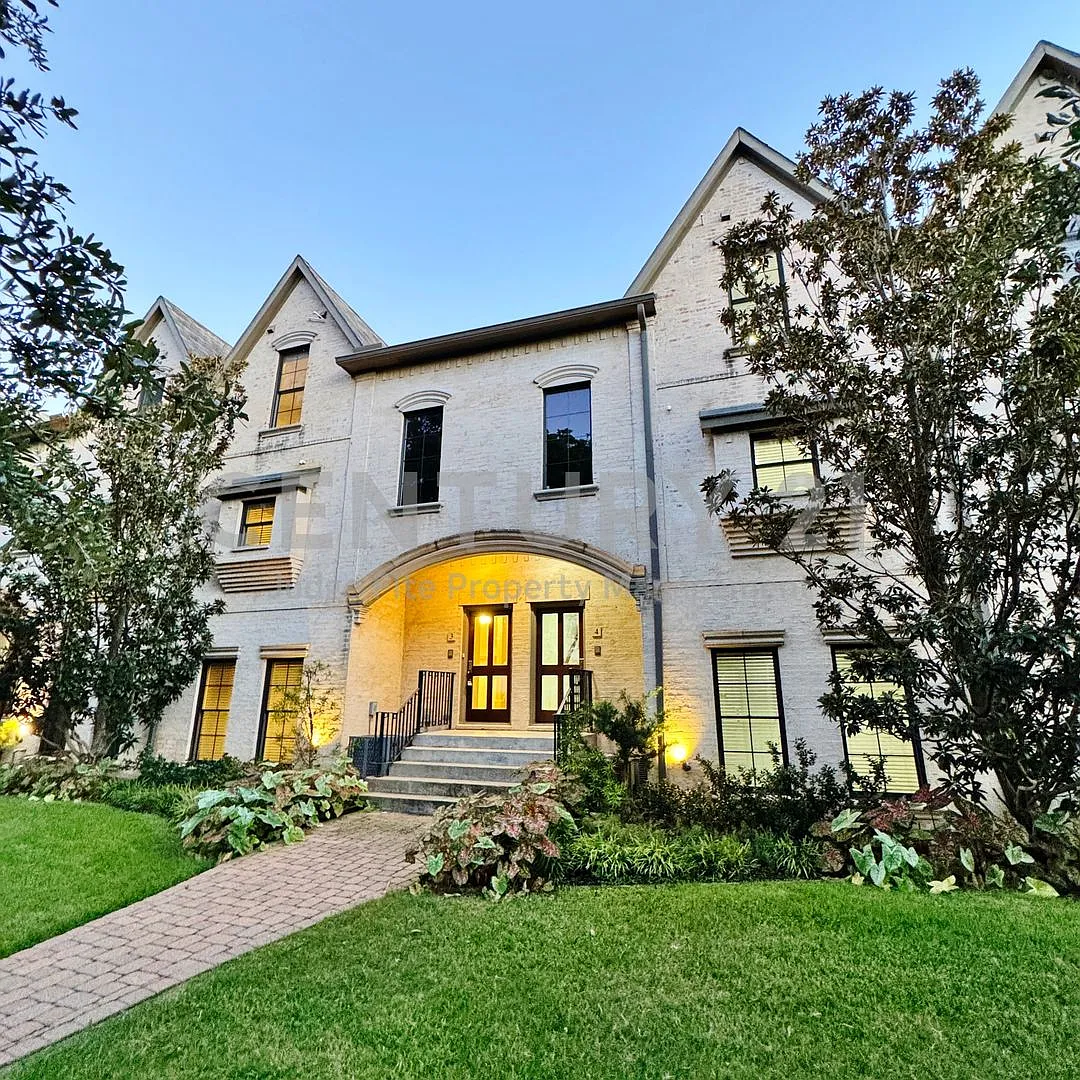 Beautiful Brownstone-Inspired, 3-Story Condo in an Unbeatable University Park Location! — Photo 1