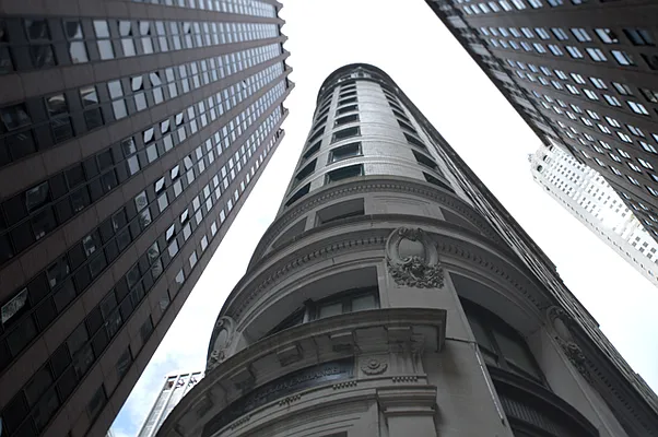 Rented by CORE | media 41