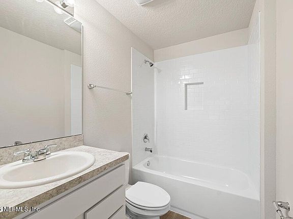 2nd image of 1860 W 20TH Street