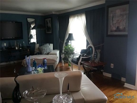 5th image of 2721 E Rockridge Cir