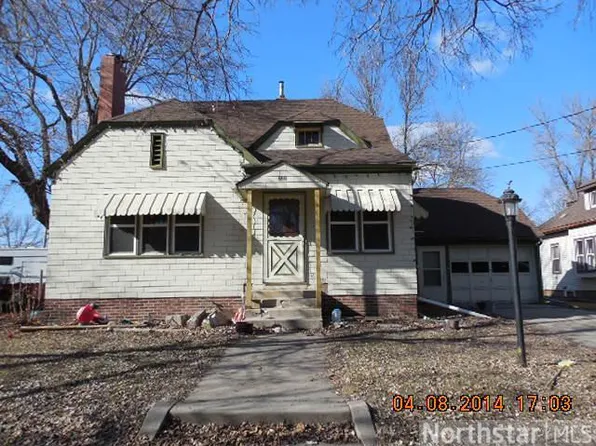 335 4th St SE, Cokato, MN 55321