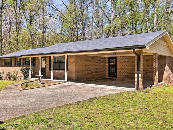 6207 Moss Dr, Douglasville, GA 30135