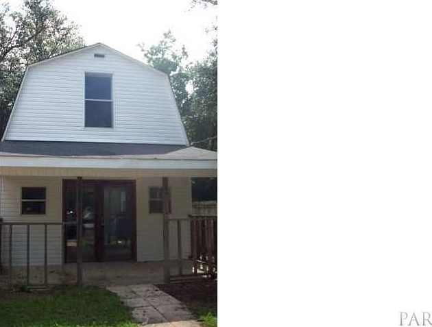 1st image of 211 McClure Dr APT B