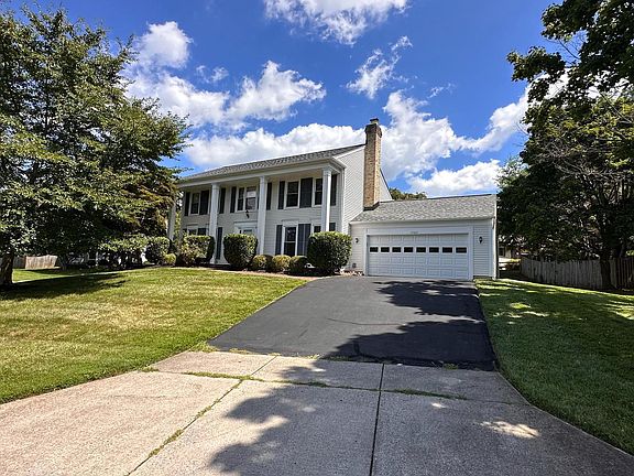 3rd image of 17221 Founders Mill Dr