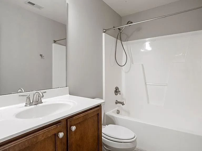223 Station Dr — Photo 24