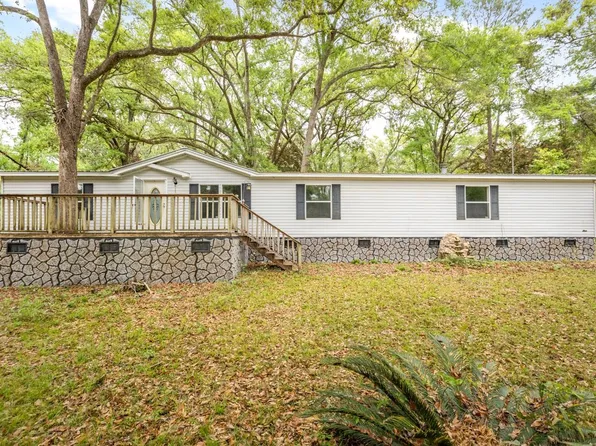 629 Smokehouse Farms Dr, Greenville, FL 32331