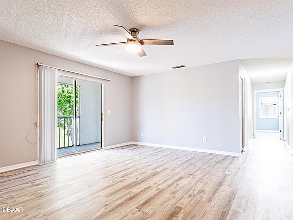 5th image of 101 Bent Tree Dr APT 29