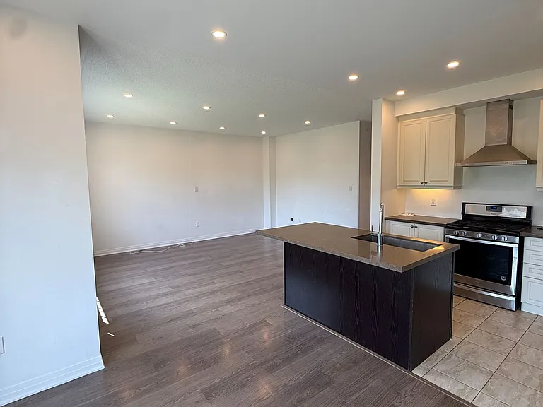 17 Casserley Cres — Photo 24