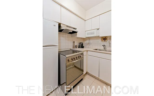 Sold by Douglas Elliman | media 9