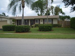 10811 NW 19th St, Pembroke Pines, FL 33026