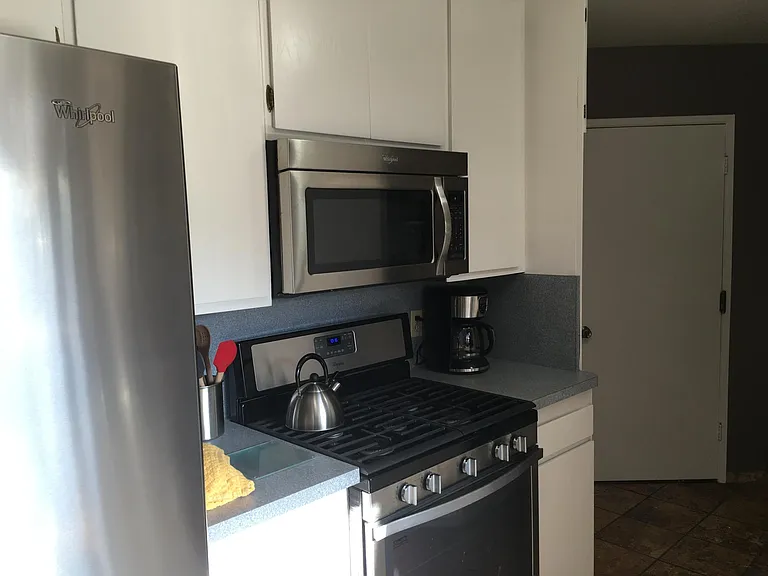 250 N La Luna Ave — Photo 24