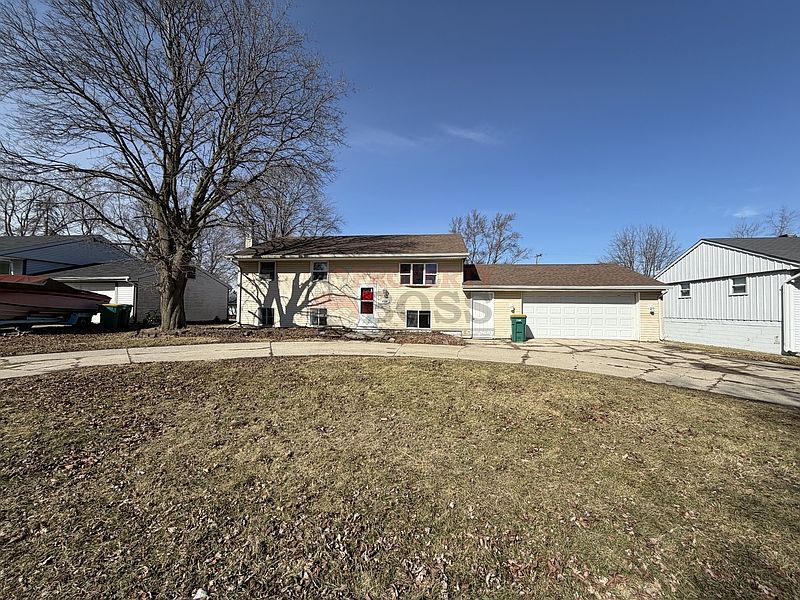 1st image of 3732 W 78th Pl