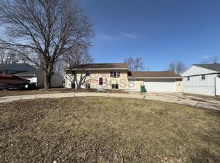 3732 W 78th Pl, Merrillville, IN 46410