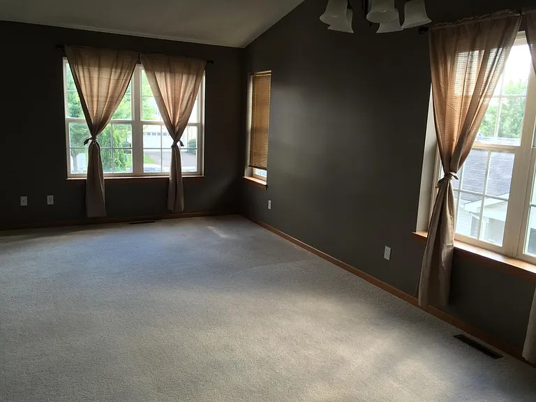 1023 Providence Dr #TOWNHOUSE — Photo 5