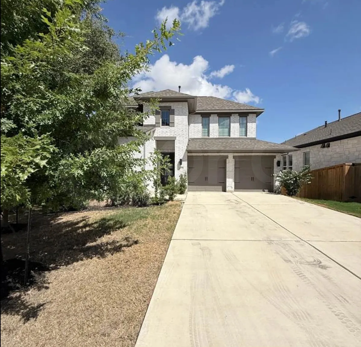 4 bed, 3.0 bath, 2619 sqft, $3,000 — Photo 2