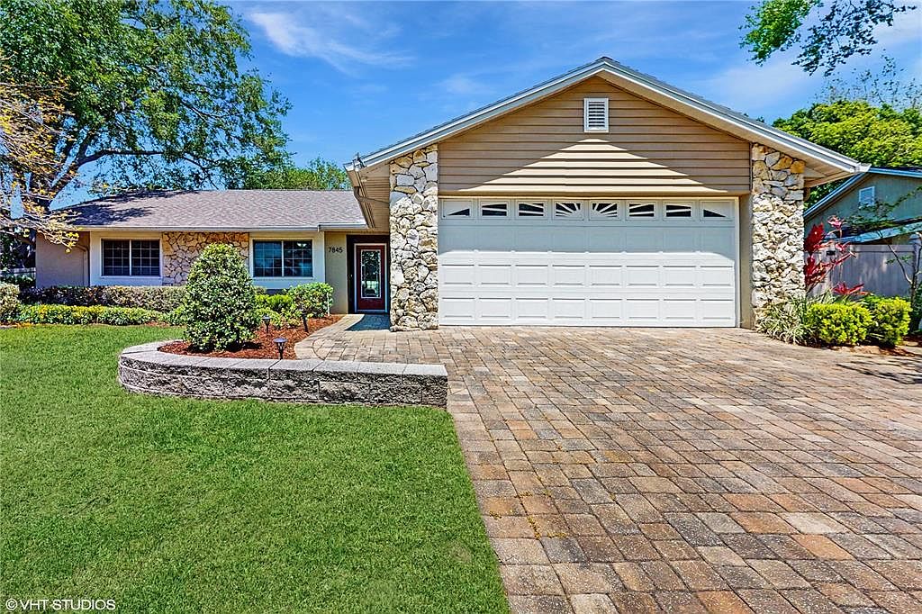 seventytwo club house 「FAIR WAY」 seventytwo club house 「FAIR WAY」 seventytwo club house