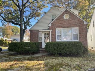 58 Hastings Ave, Nutley, NJ 07110