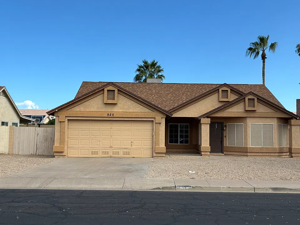 925 N Starling Dr