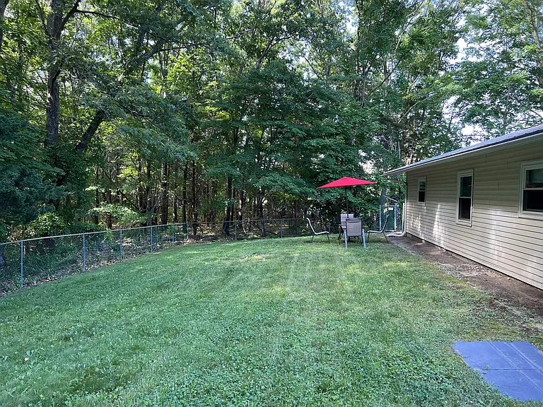 210 Signal Rock Dr — Photo 10