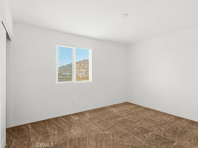 27215 Lost Palm St — Photo 36