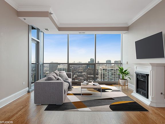 2nd image of 303 W Ohio St APT 3001
