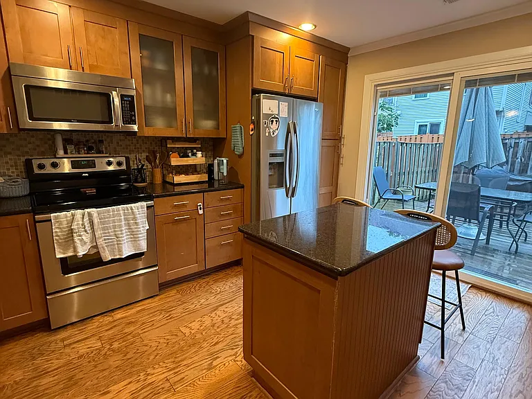 8791 Village Green Ct — Photo 10