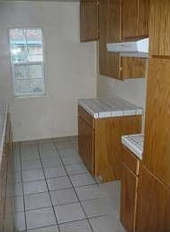 4th image of 2311 E Vail Ave