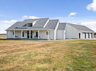 11499 Nobles Chapel Rd, Elberfeld, IN 47613