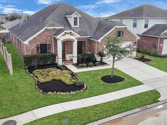 3rd image of 15222 Rigby Point Ln