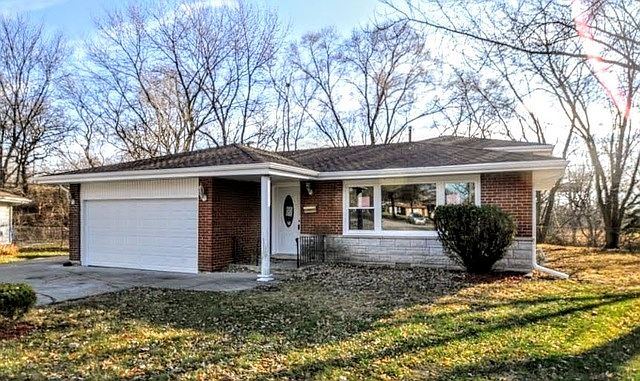 1st image of 15849 Dante Dr