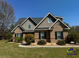 134 Delenn Dr, Lizella, GA 31052