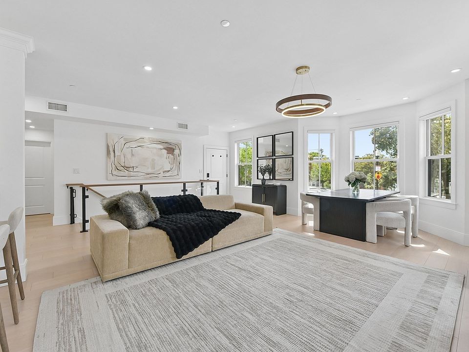 1st image of 100 White St #1