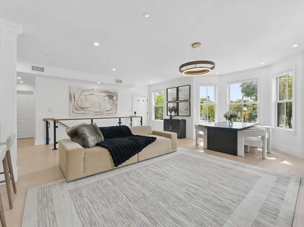 100 White St #1, Boston, MA 02128